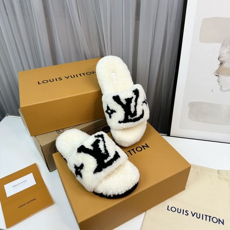 Louis Vuitton Slippers